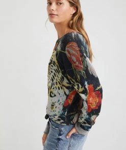 Desigual Clothing Thin Gauge Animal Print Pullover | D32 5 Desigual Clothing Thin Gauge Animal Print Pullover | D32
