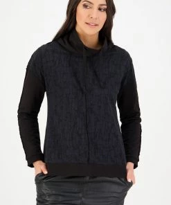 Foil Clothing Back Story Sweat | Black | FO4