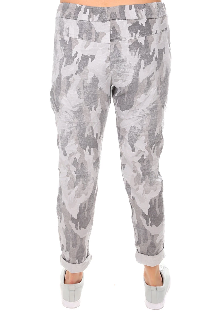 The Italian Cartel Amarie Camo Pants | Soft Grey 3 The Italian Cartel Amarie Camo Pants | Soft Grey