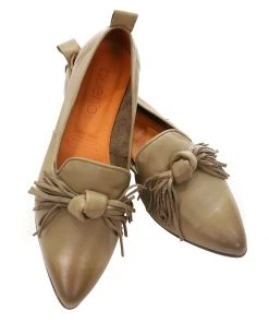 Bueno Bestie Bow Point Loafer | Brook