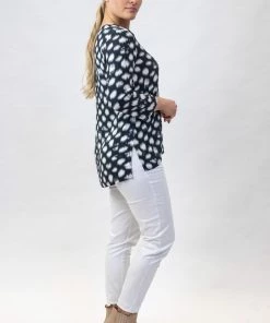 Olive Et Julie V Neck Long Sleeve Top - OJ5