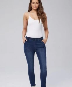 New London Heathrow Hybrid Denim Jogger | NLJ18 Clothing 9 New London Heathrow Hybrid Denim Jogger | NLJ18 Clothing