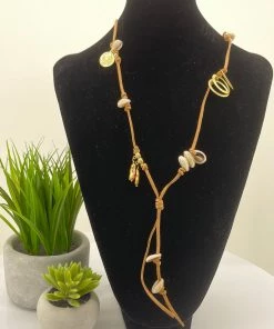 Cindy G / Jewellery Leather Necklace | Shell/Gold | CG32
