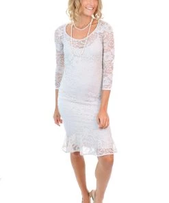 Sandra Soulos - ILLIUM Events Emily Lace Dress In Lychee - Style No: 118195L