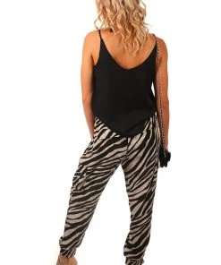 Silence & Noise Classic Cami | Black | S Tops 5 Silence & Noise Classic Cami | Black | S Tops