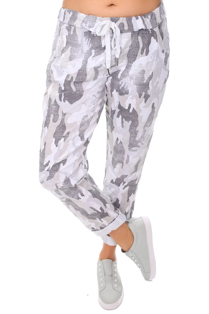 The Italian Cartel Amarie Camo Pants | White 1 The Italian Cartel Amarie Camo Pants | White