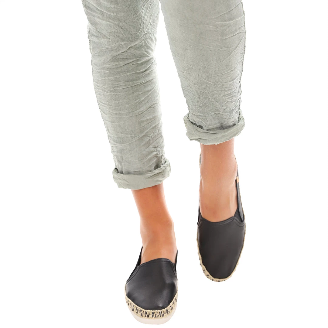 Verbenas Nuria Sofia Loafer - Black 3 Verbenas Nuria Sofia Loafer - Black