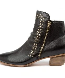Django & Juliette Nuzzler Leather Ankle Boot | Black | DJ24