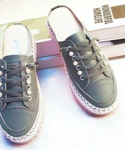 Ameise Pearl Lace Up Slide | Sage | AM4