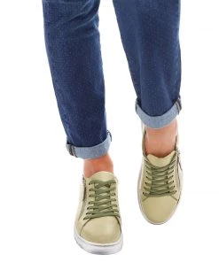 Rilassare Tatter Leather Sneaker | Khaki