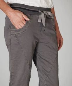 Italian Star Clothing Ralph Jogger Jeans | Coal | IS12 7 Italian Star Clothing Ralph Jogger Jeans | Coal | IS12