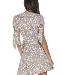 Seven Wonders Events Mi Amor Wrap Dress - Sand