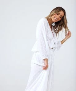 Talisman Fleetwood Bolero-White | T18 5 Talisman Fleetwood Bolero-White | T18