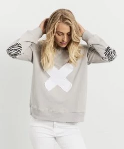 EST 1971 Zebra Cross Cotton Windy | French Grey | EST1 Knitwear/Jumpers 5 EST 1971 Zebra Cross Cotton Windy | French Grey | EST1 Knitwear/Jumpers