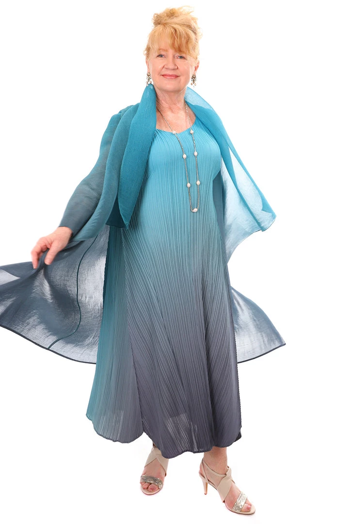 Alquema Wedding Queen | Green Slate To Charcoal 1 Alquema Wedding Queen | Green Slate To Charcoal