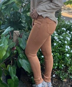 Ana & Lucy Clothing Anna High Rise Jeans | Brown | AL1