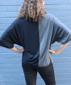 Bamboo 3/4 Sleeve Two Tone Top | Black & Grey | BO3