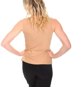 Frank Lyman Scoop Neck Sleeveless Top | FL58