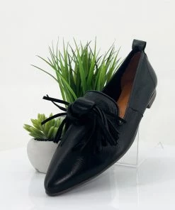 Bueno Bestie Bow Point Loafer | Black | BN14 Shoes