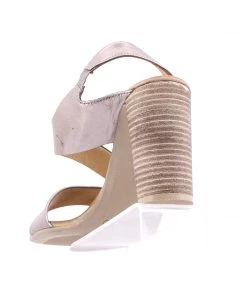 Bueno Shoes Yula Crossover Heel - Mouton Tartuffe