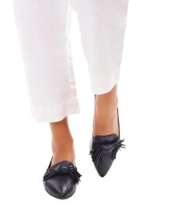 Bueno Bestie Bow Point Loafer | Navy | BN14