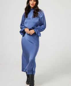 Brave & True Clothing Dakota Top | Petrol Blue Satin | BT30