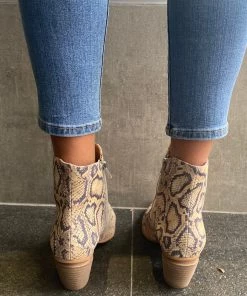 Django & Juliette Jaggy Yellow Snake Boots | DJ11 Shoes