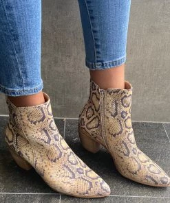 Django & Juliette Jaggy Yellow Snake Boots | DJ11 Shoes