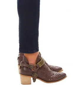 Django & Juliette Hasper Leather Studded Boot | Chocolate | DJ21 Shoes