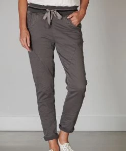 Italian Star Clothing Ralph Jogger Jeans | Coal | IS12