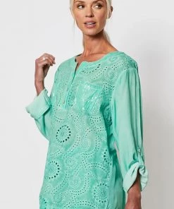 Threadz Clothing Broderie Front Shirt | Green | TZ40