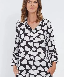 Hammock & Vine Tops Black & White Heart Shirt | HV3