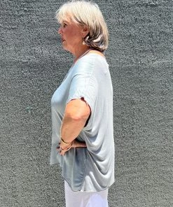 Cindy G High Low Silky Top | Silver | CG28