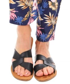 Human Casual Shoes Chapel Leather Slide | Black | HS15