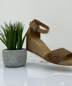 Bueno Mary Woven Heal-Scissors-BN8 New Arrivals