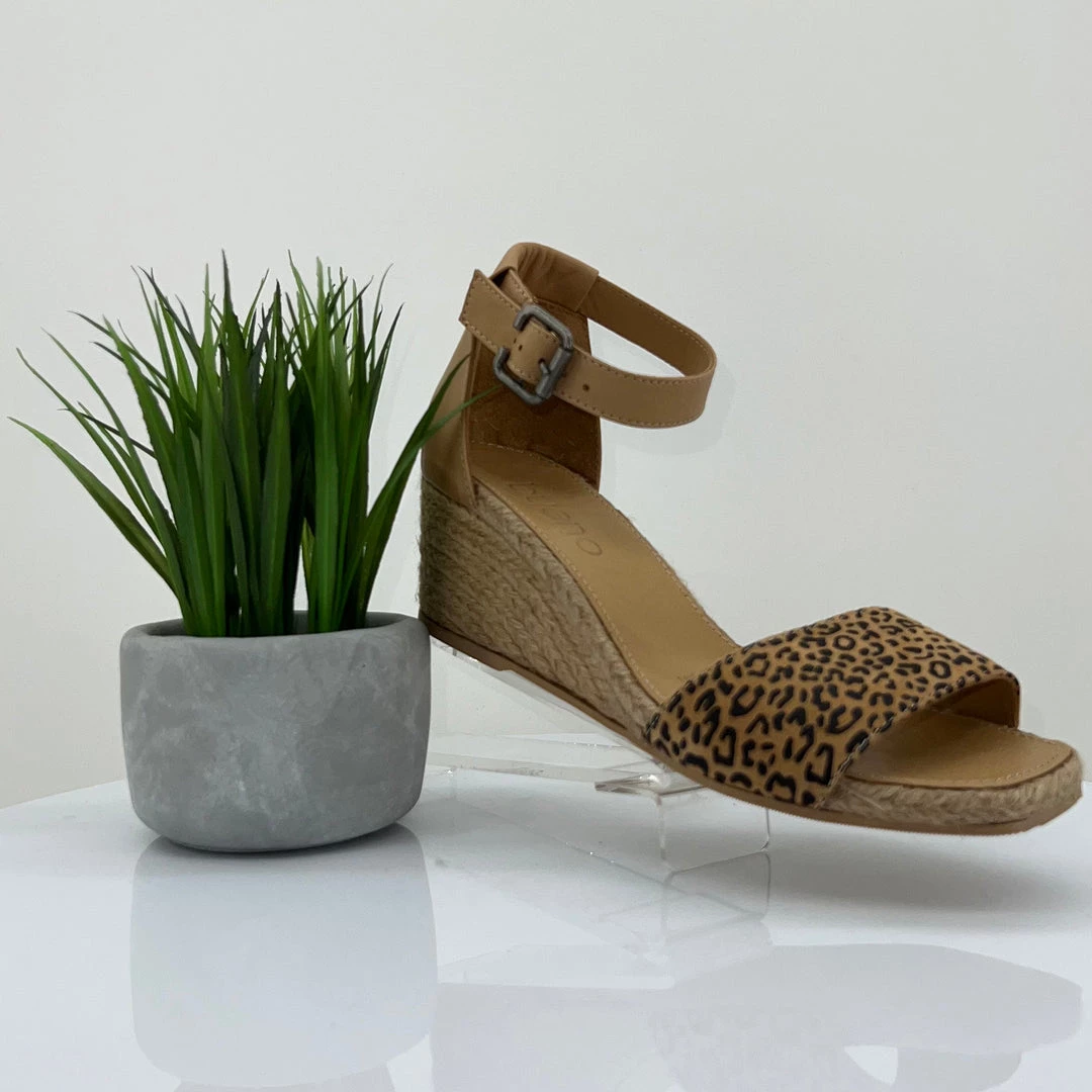 Bueno Mary Woven Heal-Scissors-BN8 New Arrivals 2 Bueno Mary Woven Heal-Scissors-BN8 New Arrivals