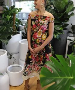 Naudic Dresses Sorento Long Dress | Black Fiesta | ND2s