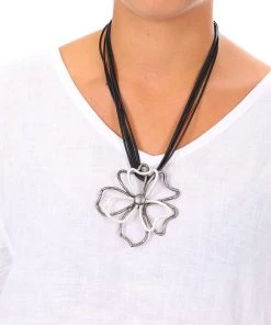 Stellar Rose Everlasting Flower Necklace Jewellery