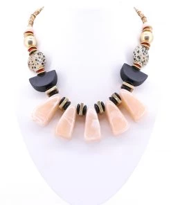 Super Amazing Rose Stone Necklace