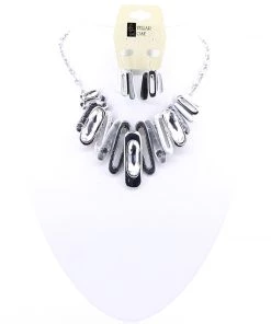 Stellar Rose Garage Necklace & Earrings Jewellery