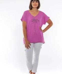 Cafe Latte Tops Palm Stud Tee | Berry | CL3