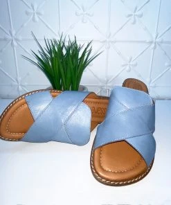 Rilassare Tea Leather Slide | Denim | RS1 Shoes