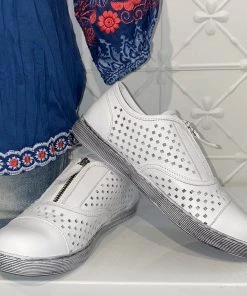 Rilassare Tani Zip Leather Sneaker | White | RS7