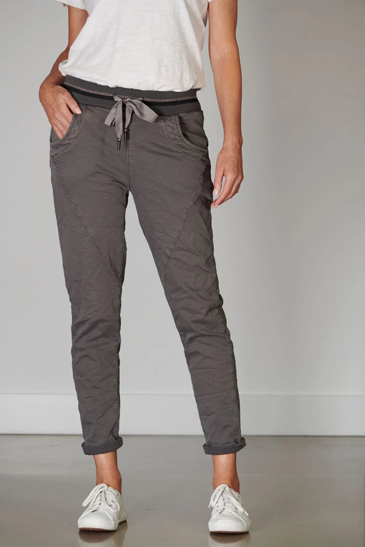 Italian Star Clothing Ralph Jogger Jeans | Coal | IS12 1 Italian Star Clothing Ralph Jogger Jeans | Coal | IS12