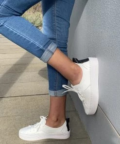 Bueno Shoes Sailor Platform Sneaker - White Black