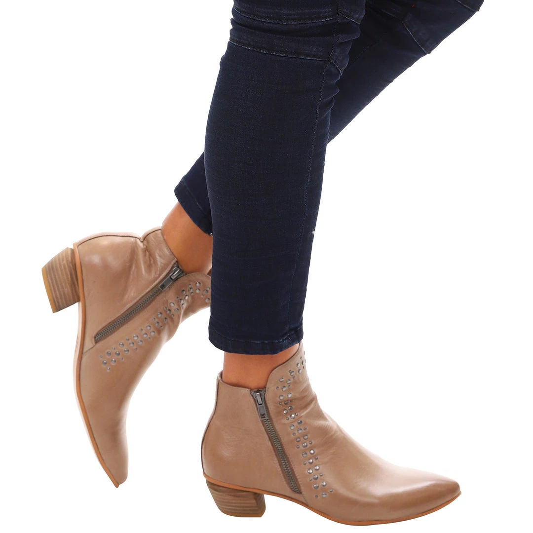 Django & Juliette Nuzzler Leather Ankle Boot | Warm Taupe | DJ23 1 Django & Juliette Nuzzler Leather Ankle Boot | Warm Taupe | DJ23