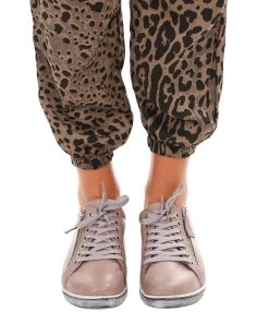 Rilassare Shoes Token Sneaker - Stone