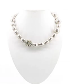 Touche' Jewellery Abstract Cluster And Pearl Necklace | A9