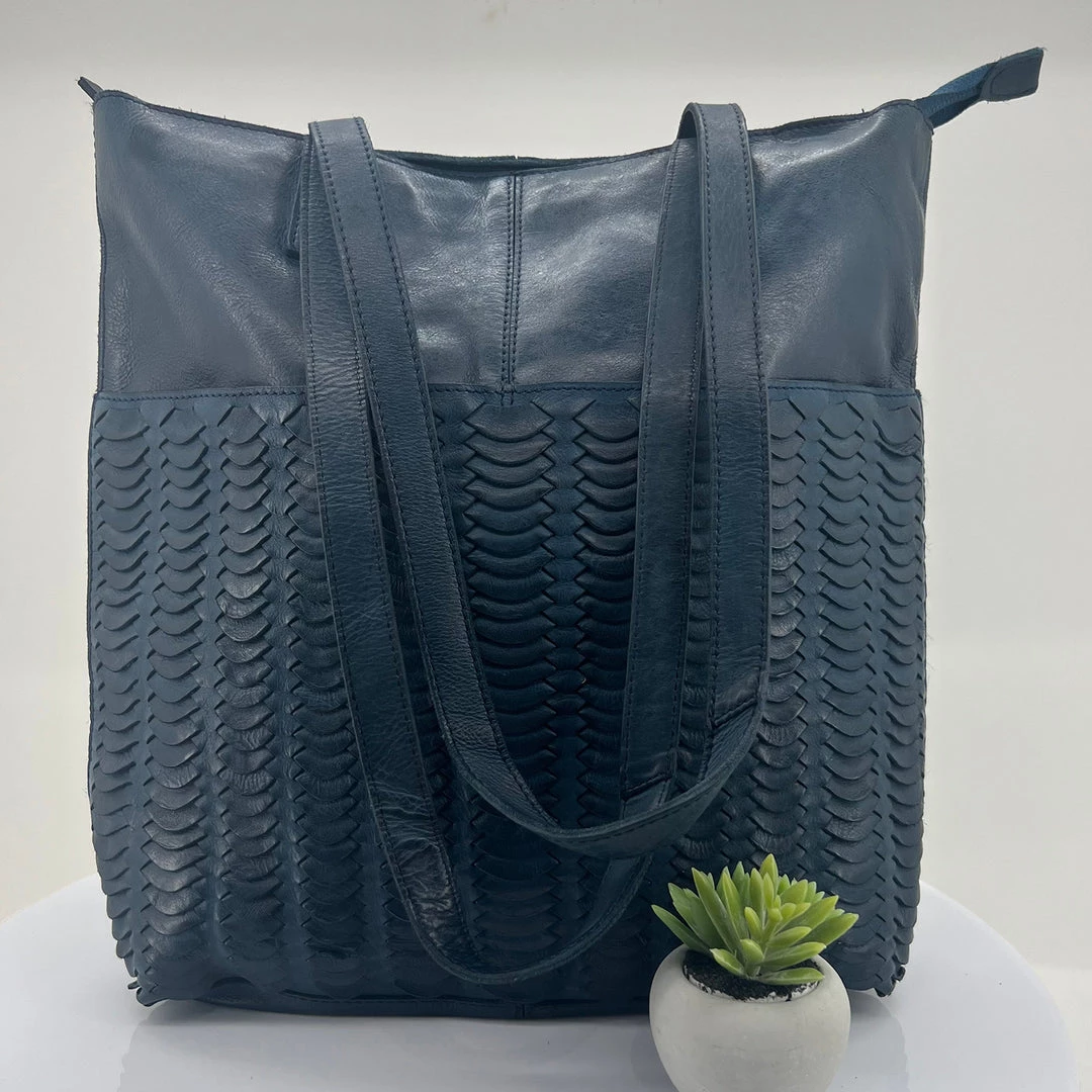 Modapelle Scallop Large Leather Tote | Denim | ML42 1 Modapelle Scallop Large Leather Tote | Denim | ML42