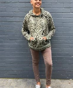 Wednesday Lulu Pants Zip Cargo Jogger | Fango | WL12 10 Wednesday Lulu Pants Zip Cargo Jogger | Fango | WL12